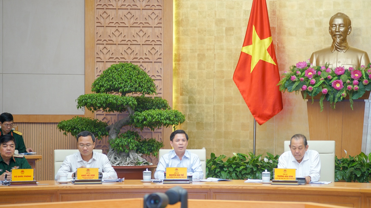 Bộ trưởng Nguyễn Văn Thể: Sẽ dùng công nghệ để quản chặt xe hợp đồng