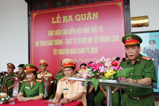 Công an TP Cần Thơ ra quân đảm bảo ANTT dịp Tết Canh Tý