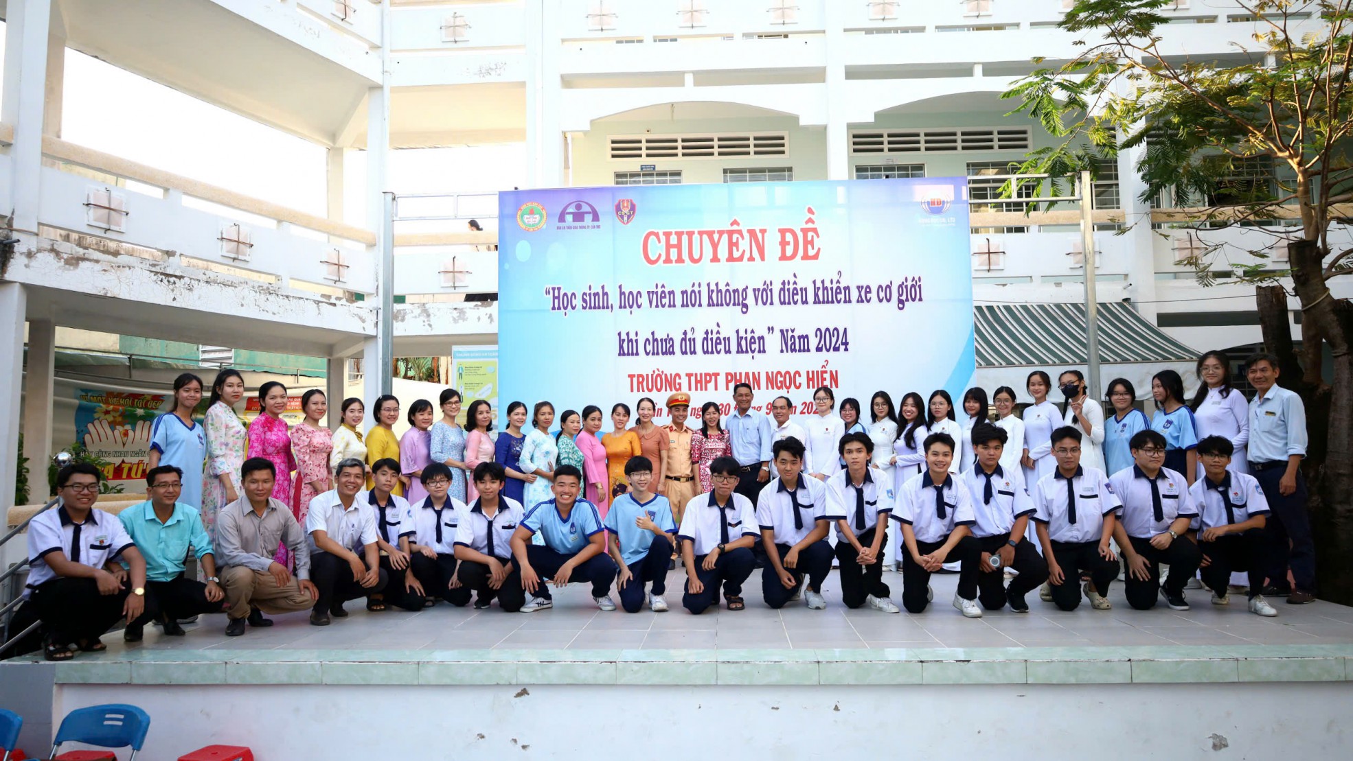 Cần Thơ: Triển khai chuyên đề "Học sinh nói không với điều khiển phương tiện cơ giới tham gia giao thông khi chưa đủ điều kiện"